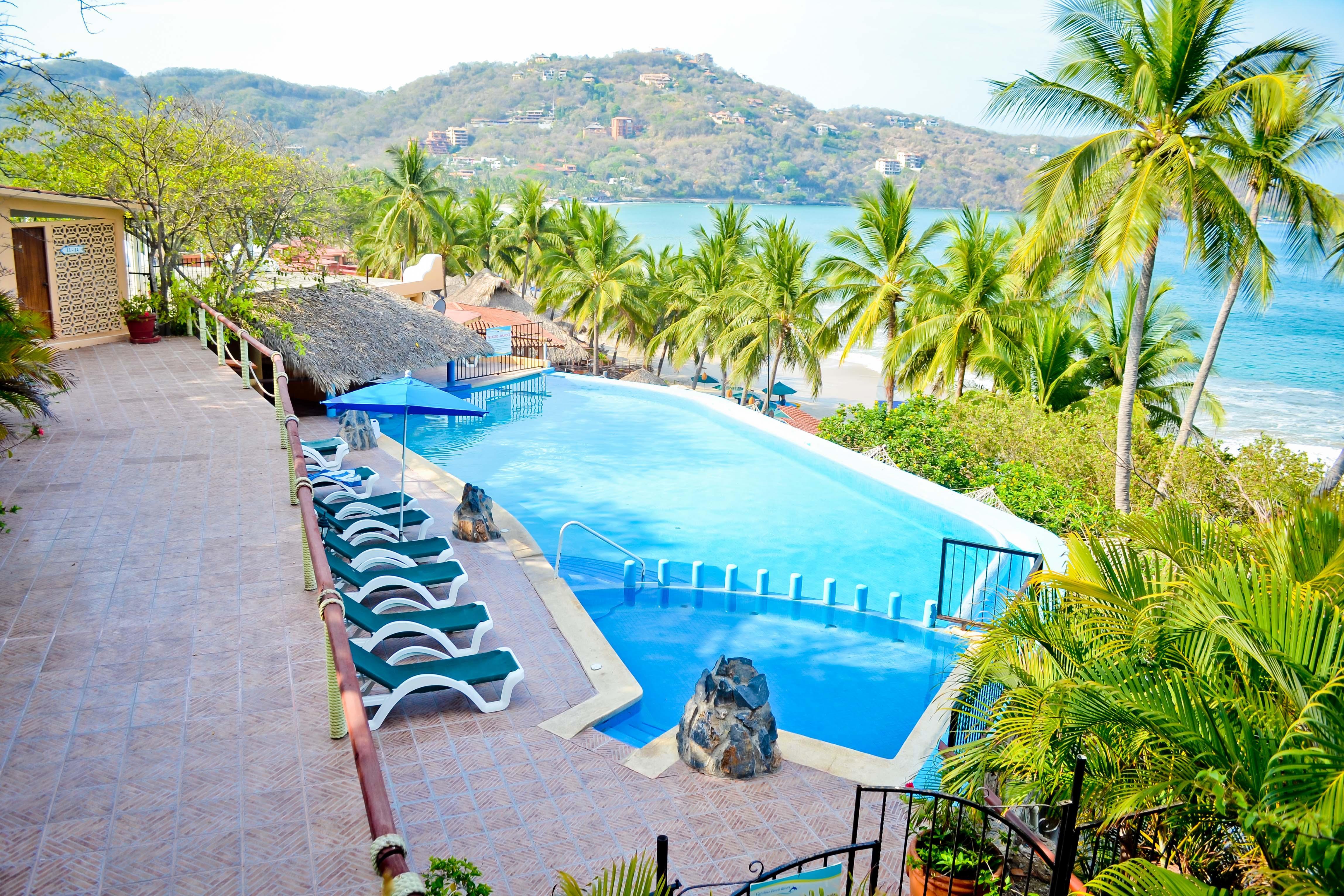 Hotel Catalina Beach Resort Zihuatanejo Esterno foto