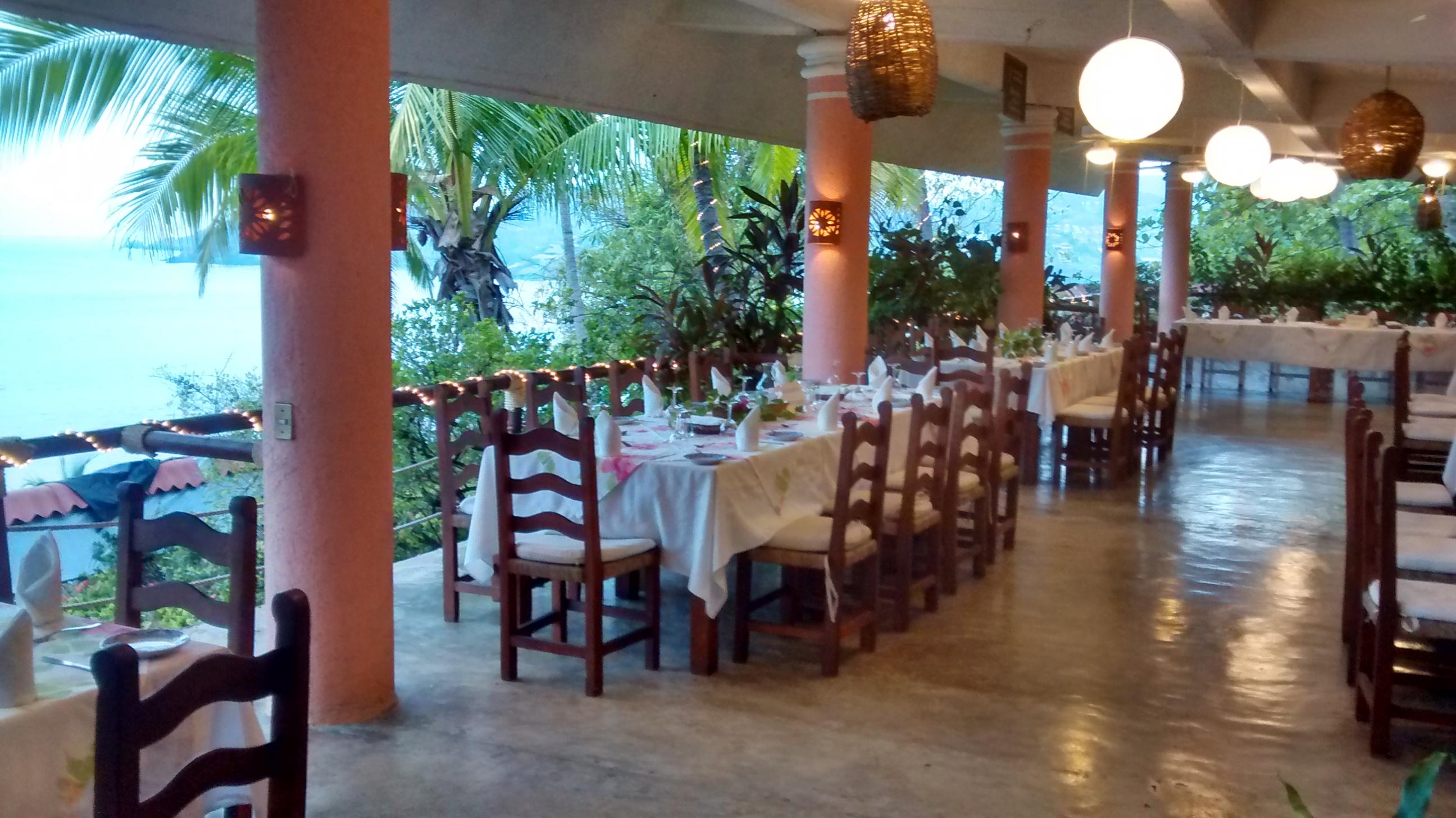 Hotel Catalina Beach Resort Zihuatanejo Esterno foto